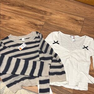 Striped Xxs Knit Sweater & S Ivory Bow Accent Top